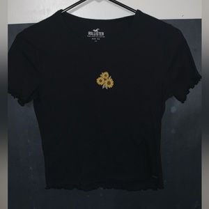 Hollister Black Baby Tee w/embroidered Sunflowers- Size Small